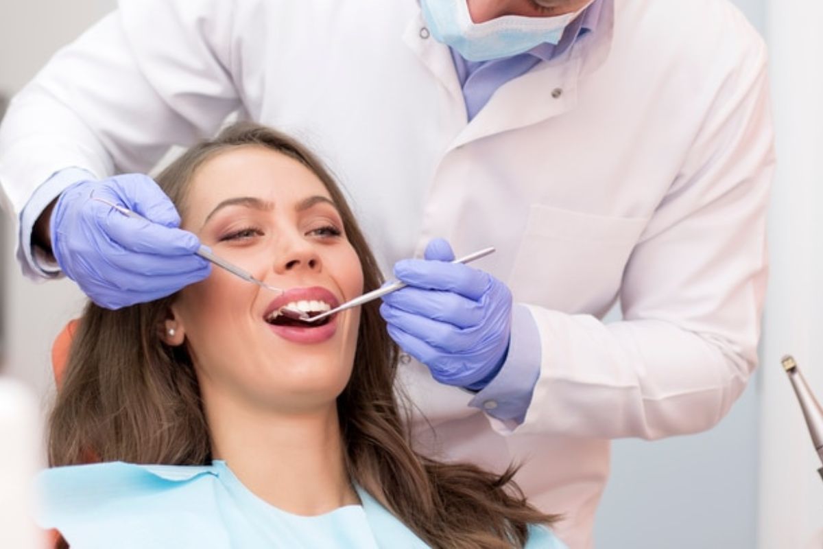 How a Cosmetic Dentist Plans Your Smile Makeover